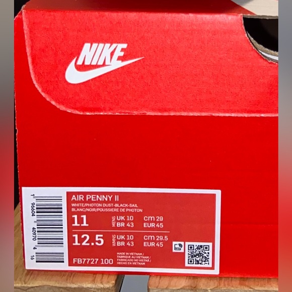 NWOT Air Penny II - White/Photon Dust-Black-Sail - Picture 5 of 5